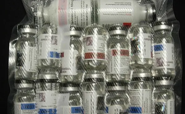 Yunan Polis Memuru Steroid Kaçakçılığı Şebekesi Operasyonunda Tutuklandı