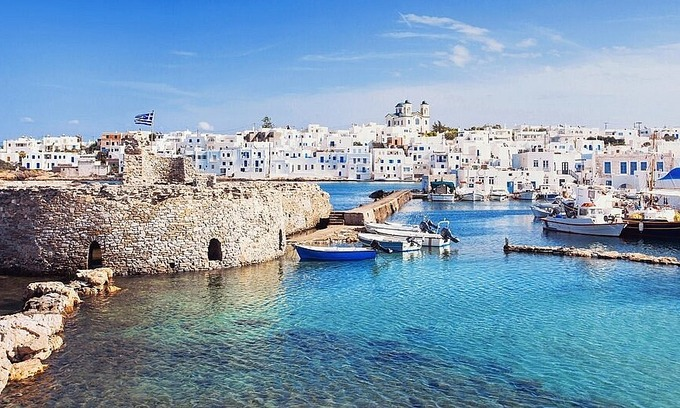 Yunanistan'ın Paros Adası Artık Dünyanın En İyi Adası Değil