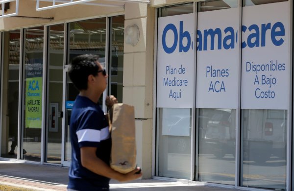 Obamacare Primleri Bu Yıl Arttı, Yeni Analiz 2027'de Tekrar Olabileceğini Gösteriyor