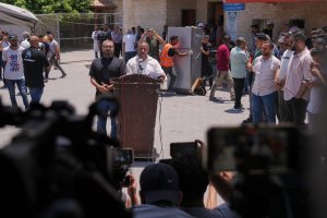 Hamas, Gazze'deki Hükümetini Feshederek Yetkiyi BM Destekli Komiteye Devrediyor