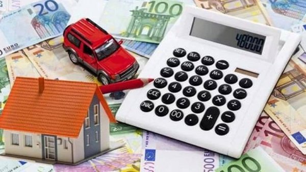 Yunanistan 2027'ye Kadar 950 Euro Asgari Ücret Hedefliyor