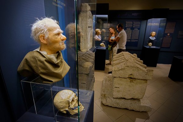 Antik Roma ile Yüz Yüze: Macaristan'daki Sergi Unutulmuş Yüzleri Hayata Döndürüyor