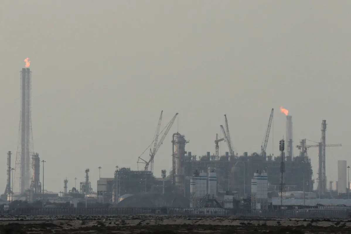 Katar'daki Gaz Krizi Yunan Hanelerine Yüzde 5'e Kadar Maliyet Çıkarabilir