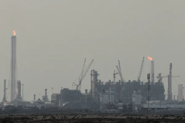 Katar'daki Gaz Krizi Yunan Hanelerine Yüzde 5'e Kadar Maliyet Çıkarabilir