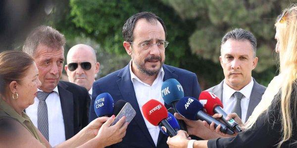 Cumhurbaşkanı Christodoulides, ExxonMobil ve Qatar Energy'nin Açıklamalarını Kıbrıs EEZ'sine Olan Güvenin Göstergesi Olarak Değerlendirdi