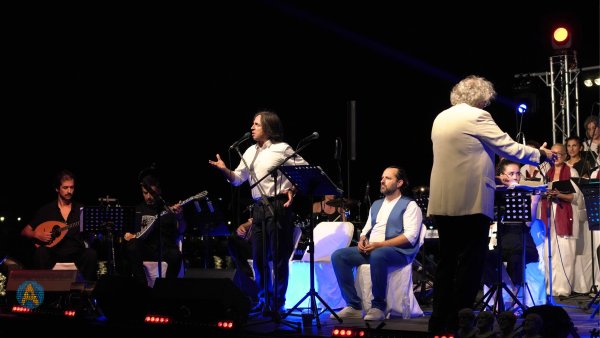 Antik Stagira Surları Önünde 'Axion Esti' Büyüledi
