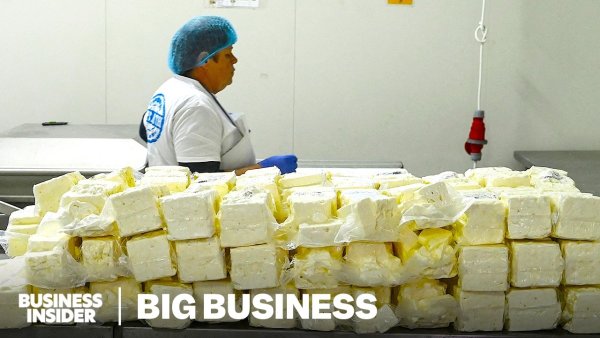 Yunan Feta Üretimi Azalıyor, Fiyatlar Yükseliyor