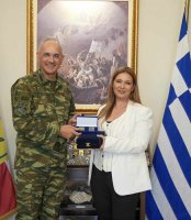 İsrail ve Yunanistan Stratejik Savunma Ortaklığını Yeniden Teyit Etti