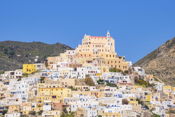 IndiGo'nun Tanıtım Kampanyasıyla Sira, Paros ve Kimolos Adaları Hintli Turistlerin Radarında