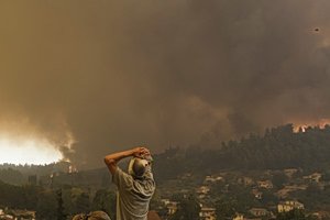Yunanistan Alevler İçinde: Kül Olan Bir Toprak, Hazırlıksız Bir Devlet