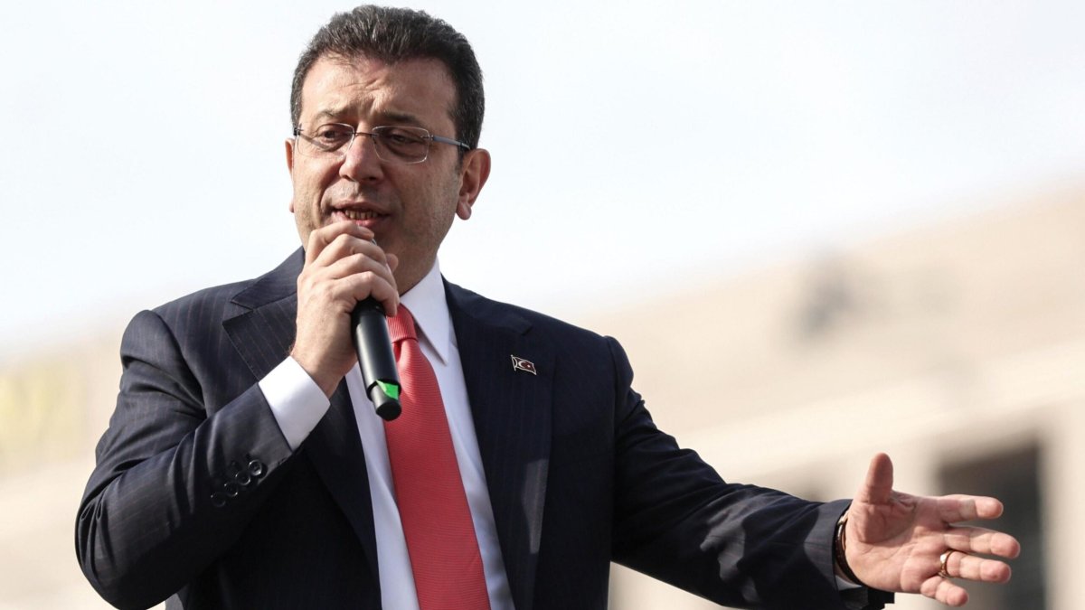 X, İstanbul Büyükşehir Belediye Başkanı İmamoğlu'nun hesabına erişim kısıtlamasına itiraz ediyor