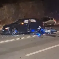 Atina-Sounio Yolu'nda Kaza: İki Polis Memuru Hastaneye Kaldırıldı