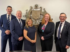 Yunanistan-Avustralya İlişkileri: Atina Ziyaretinde Güçlü Bağlar Vurgulandı