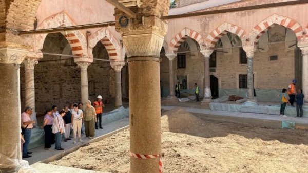 Tarihi Alkazar Camisi Bu Yıl Yeniden Açılıyor