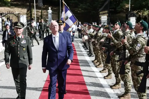 Yunanistan Cumhurbaşkanı, Türkiye'den Pontus Rum Soykırımını Tanıma Çağrısı Yapıyor