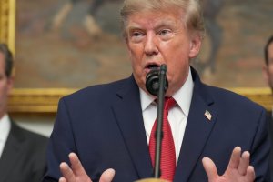 Trump İran'a Karşı 'Ekonomik D-Day' Uyarısında Bulundu, Ancak Tahran Yaptırımlara Hiç Yabancı Değil