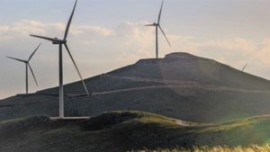 Yunanistan, Attika'daki Dev Yangının Ardından Tüm Rüzgar Enerji Santrallerinin Güvenliğini Mercek Altına Alıyor