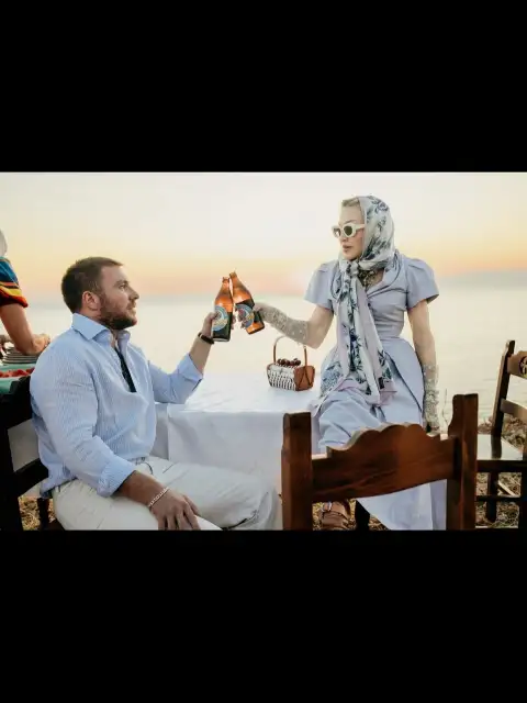 Madonna çanta