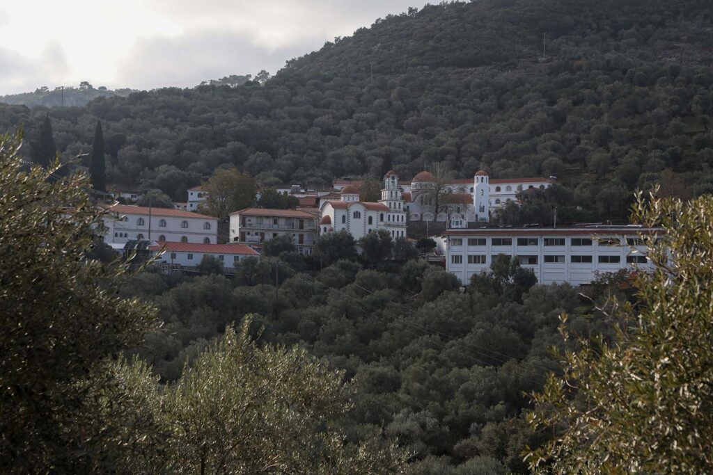 Agios Raphael Manastırı, Thermi