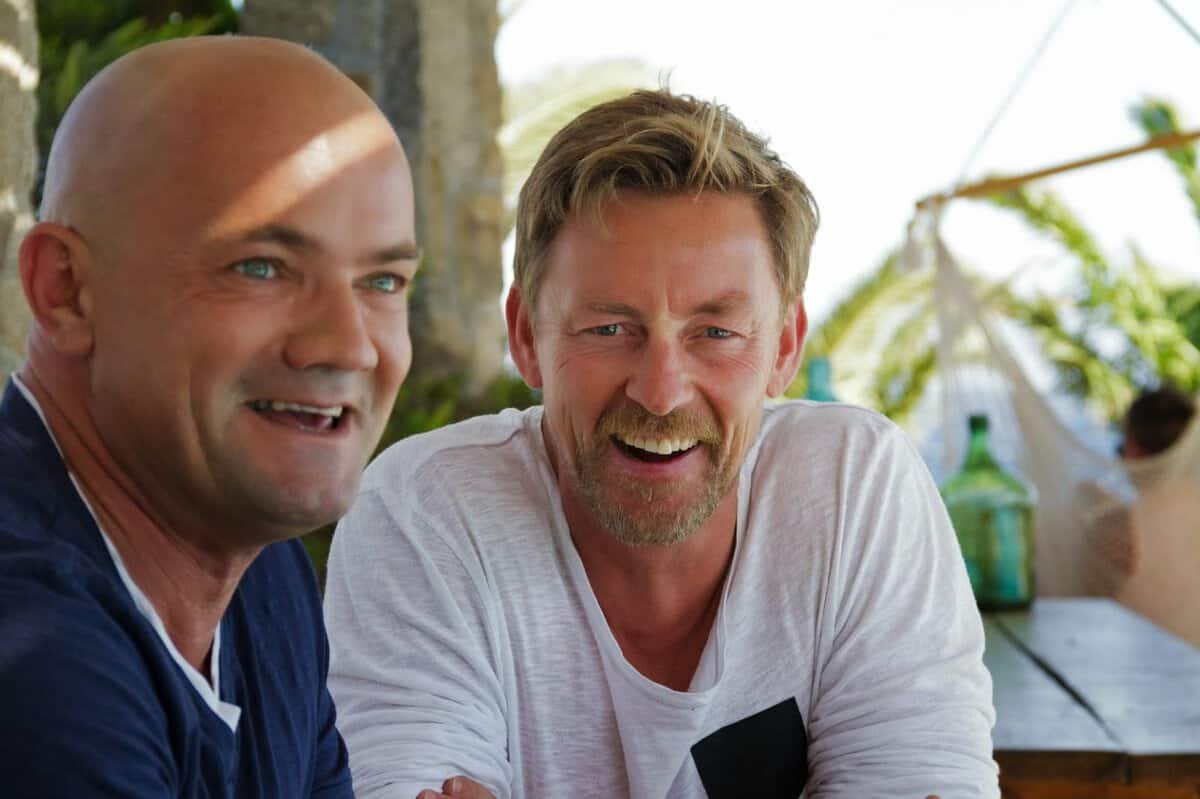 Mikonos'un Modern Simgesi Scorpios'un Arkasındaki İsimler: Mario Hertel ve Thomas Heyne