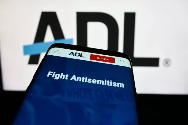 İsrail’in Müttefikleri Ama Antisemitizmde Lider: Yunanistan ve Kıbrıs Paradoksu