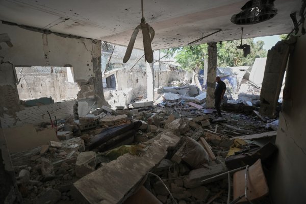 İsrail'in Gazze'deki Ölümcül Saldırıları Ateşkes Umutlarını Sorgulatıyor