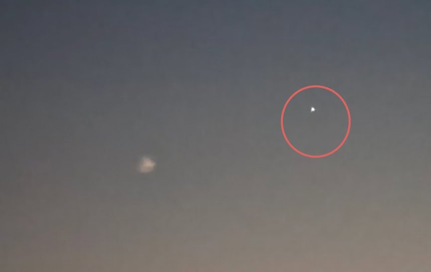 Atina Semalarındaki Gizemli 'UFO'nun Sırrı Çözüldü