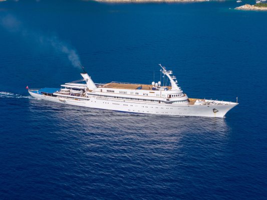 Yunanistan'da 116m Klasik Süper Yat Atlantis II