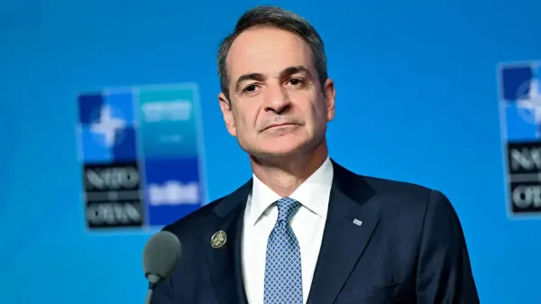 Miçotakis'ten aşırı orman yangını uyarısı: Hükümetin yeni girişimleri açıklandı