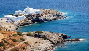 Sifnos'ta Özel Helikopter Kaza Geçirdi