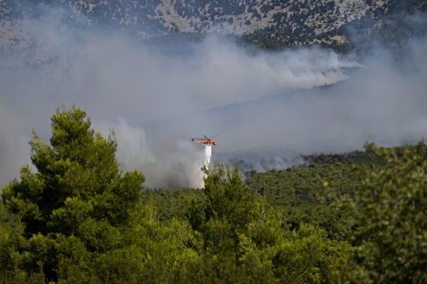 Atina'dan Bordo'ya: Avrupa'nın Ölümcül Yangın Krizi Sürüyor
