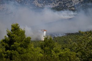 Atina'dan Bordo'ya: Avrupa'nın Ölümcül Yangın Krizi Sürüyor