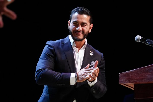 Michigan'da Demokrat Parti Senato Adaylığı İçin Stevens ve El-Sayed Arasında Kıyasıya Yarış