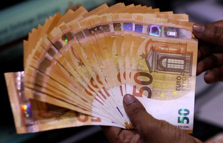 Yunanistan'da Ocak-Temmuz Döneminde 5,77 Milyar Euro Birincil Fazla