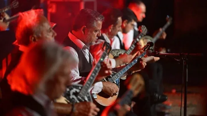 Yunan Müziği Kuzey Makedonya'daki Antik Tiyatroda Sınırları Aştı