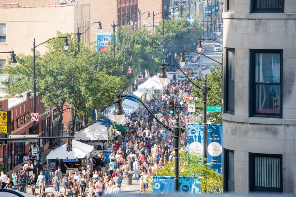 Chicago'nun Taste of Greektown Festivali 36. Kez Kapılarını Açıyor