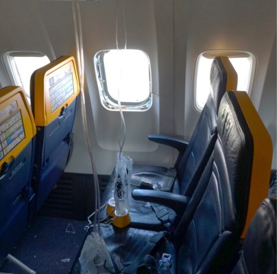 Ryanair CEO'su Yolcu Kırık Pencereden Dışarı Emildi İddiasını Reddetti