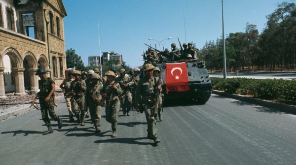 Kıbrıs'ta Kara Yıl Dönümü: İkinci Harekatın 52. Yılında Avrupa Parlamentosu Kararına Ankara'dan Sert Tepki