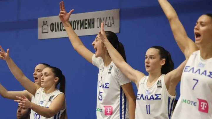 Yunanistan Genç Kadın Basketbol Takımı Avrupa Şampiyonası Yarı Finallerine Yükseldi