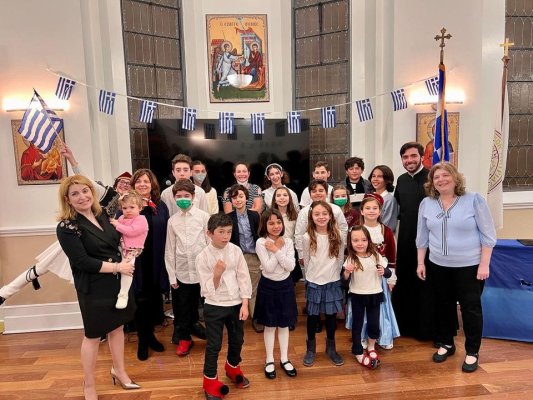 Annunciation Greek Orthodox Church NYC 19 Eylül'den itibaren Yunanca okul derslerine başlıyor