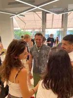 Sabalenka, Yunan partneriyle Glyfada'da giyim markası lansmanına katıldı