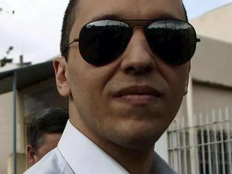 Ilias Kasidiaris cezaevinden çıkışını duyurdu ve Yunan siyaset sahnesine dönmeye hazırlanıyor