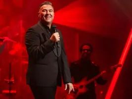Antonis Remos: “Beni bitmiş görmek istediler ama ölmek için çok dayanıklıyım”