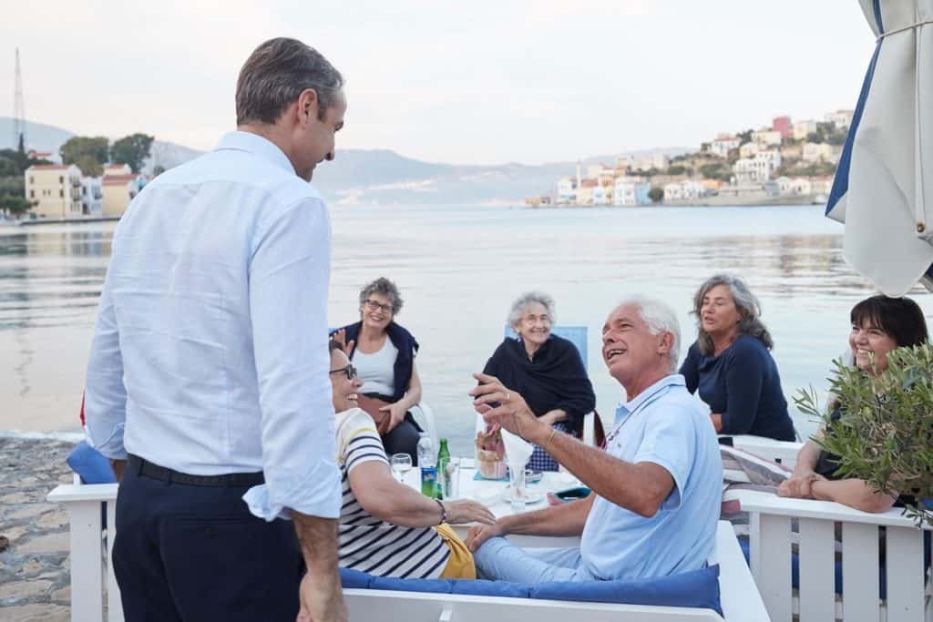 Mitsotakis Kastellorizo'ya gidiyor, Atina Ankara'ya meydan okuyan mesaj gönderiyor