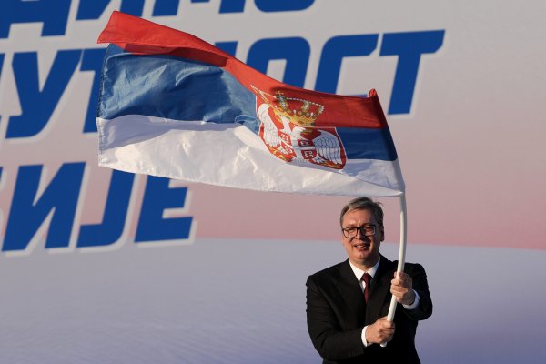 Sırbistan'da Vucic, Aylar Süren Protestoların Ardından Ekim Ayı İçin Erken Seçim Kararı Aldı