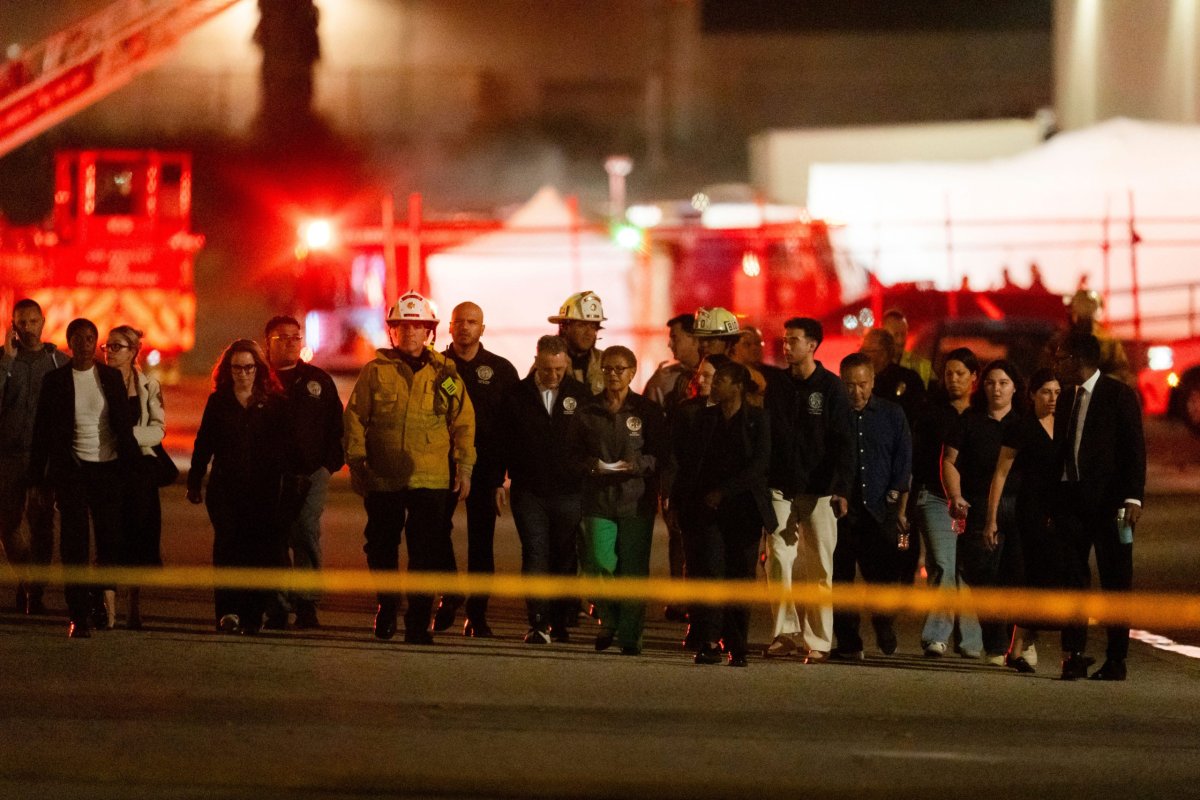 NBC ve Telemundo haber helikopteri Los Angeles'ta düşerken 3 kişi öldü