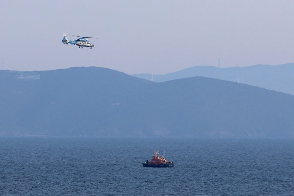 Yunanistan'da Göçmen Kaçakçılığından 14 Yaşındaki Genç Gözaltında