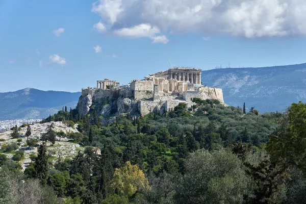 Akropolis'in kaybolmuş tapınağının gizemini çözmek