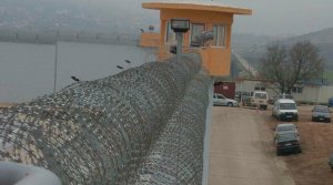 Domokos Cezaevi'nde kanlı çatışma sonrası altı mahkum hastaneye kaldırıldı