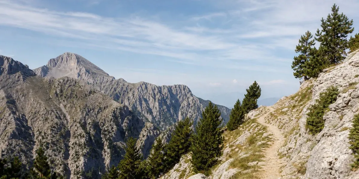 İsrailli turist Yunanistan'da Olimpos Dağı'nda yürüyüş sırasında kayboldu